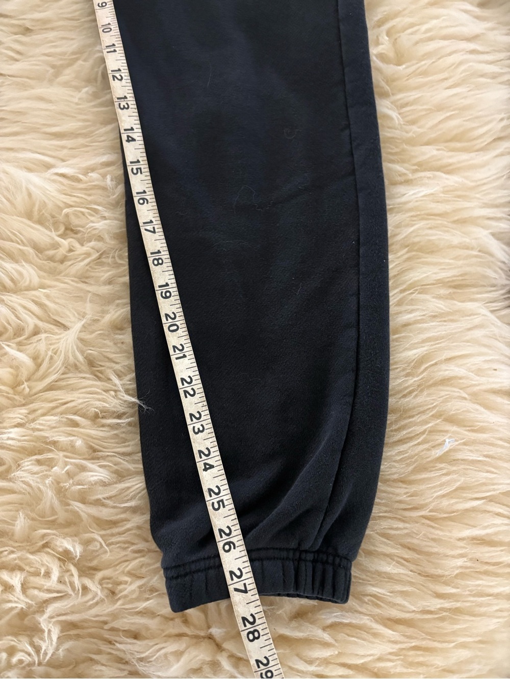 The North Face Black Evolution Fleece Sweatpants - Picture 5 of 6